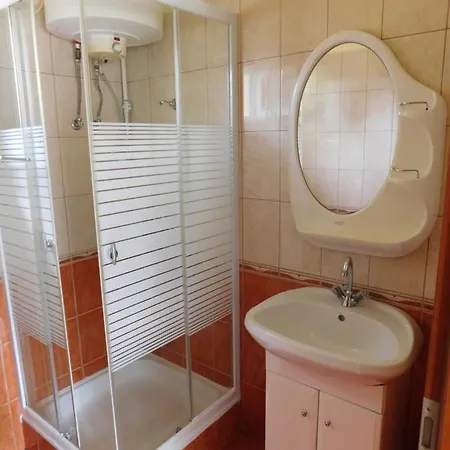 Balatonpart-lak * Балатонфеньвеш