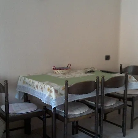 Balatonpart-lak Apartment